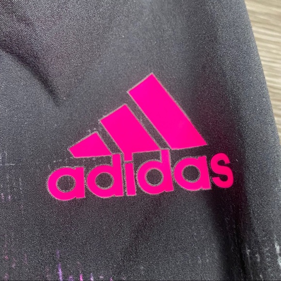 Adidas Freestyle XVIII Closed Back 24in Swim Suit - Picture 3 of 4